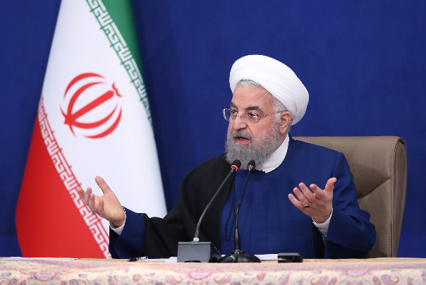 روحاني: نخوض غمار حرب اقتصادية منذ 2018.. أطلب السماح من الشعب
