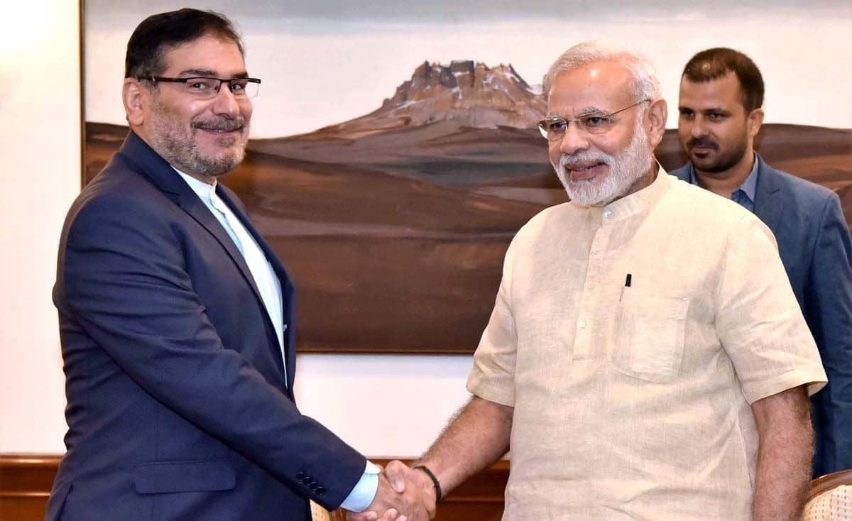 دیدار شمخانی با نخست‌وزیر هند