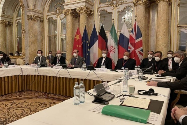 مفاوضات فيينا.. الترويكا الأوروبية تتراجع عن مواقفها تجاه إيران
