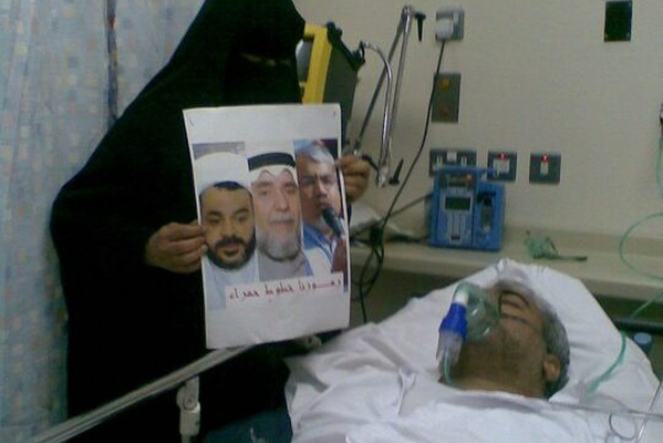 البحرين.. تدهور صحّة الأكاديمي المعتقل "السنكيس" و١٤ فبراير تطالب بإطلاق سراحه