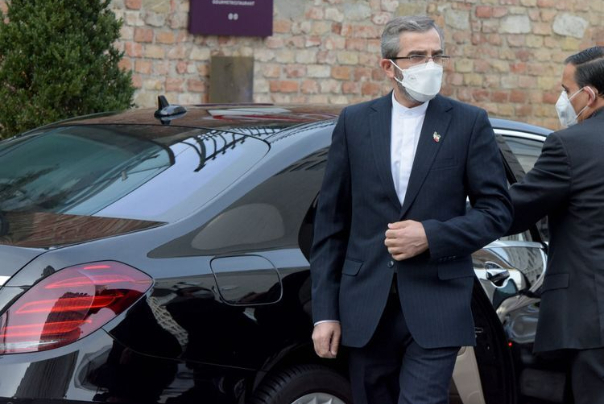 أسلوب التفاوض الايراني الجديد وإخفاق حِيلَة "المطرقة والسندان"