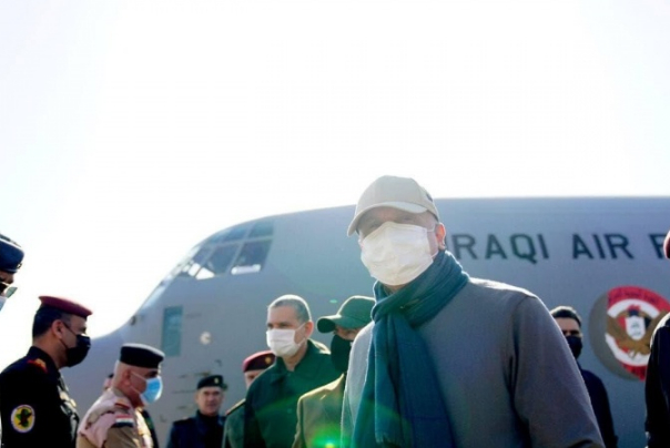 Аль-Кадими и делегация иракских силовиков посещают сирийскую пограничную полосу