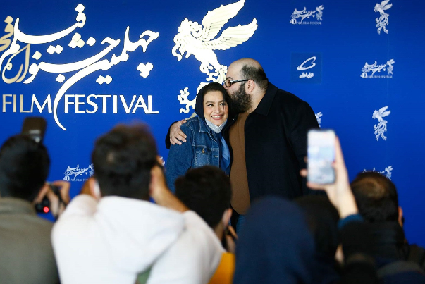 افتتاح جشنواره فیلم فجر در سایه جولان کرونا و بی توجهی به دستورالعمل‌های بهداشتی!