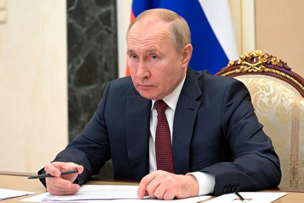 Кремль рассказал о сроках ответа Путина НАТО и США по гарантиям безопасности
