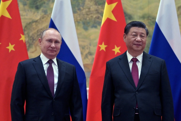 روسيا والصين تتفقان على صد توسّع الناتو