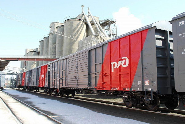 Российская "РЖД логистика" планирует еженедельно осуществлять отправку из Ирана контейнерного поезда с продукцией АПК