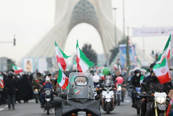 ايران تحيي الذكرى الـ43 لانتصار الثورة الإسلامية