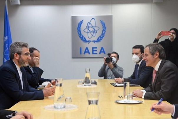 Iran’s top negotiator meets IAEA chief