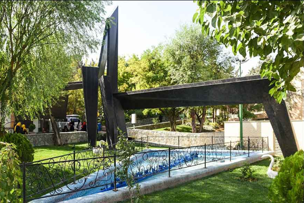جنة الأمهات... حديقة العاصمة طهران