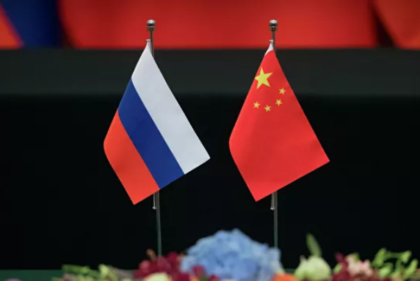 В Китае призвали Россию и Украину к диалогу по Донбассу