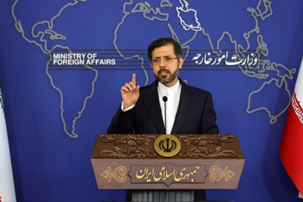 Иран примет решение, основываясь на поведении США