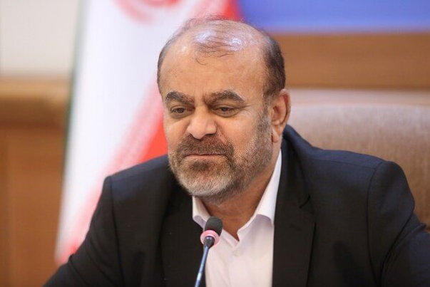 Министр дорог и городского развития Ирана отправился в Баку