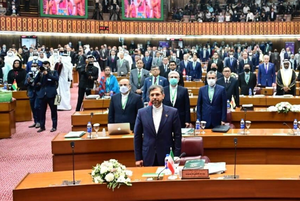 خطيب زاده: عازمون على ان نكون الصوت المرفوع للشعوب المسلمة