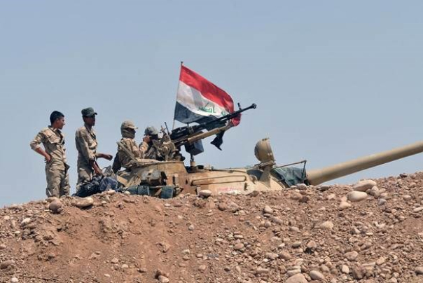 العراق.. الحشد والقوى الامنية تلاحق فلول الارهابيين في 3 محافظات عراقية