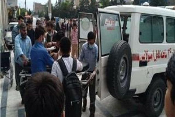 وزير التعليم الايراني يعلّق على استهداف الطلاب بتفجير كابول