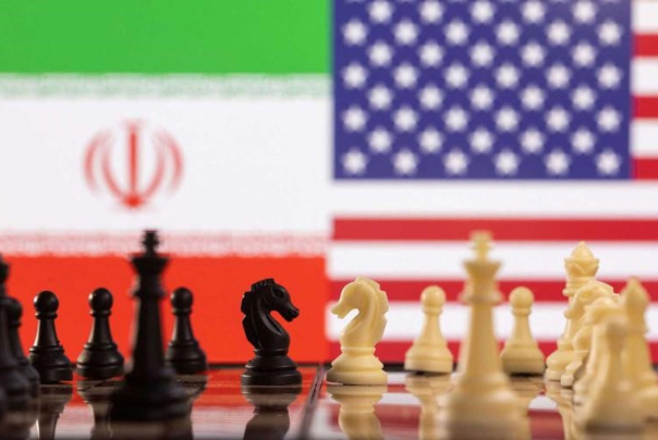 من الذي لديه "مطالب إضافية" في المفاوضات؛ ايران أم أمريكا؟