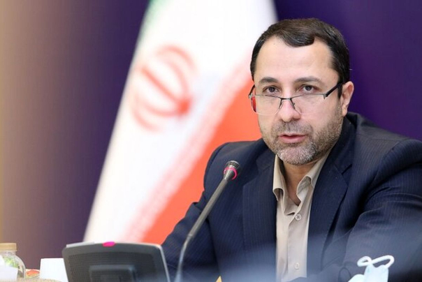 Глава ЦБ Ирана объявил о постепенном исключении доллара из зарубежных операций