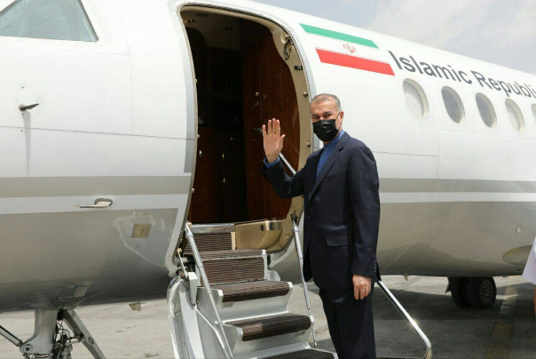 Глава МИД Ирана отправился в ОАЭ