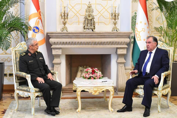 طهران ودوشنبة تؤكدان ضرورة إرساء الامن في افغانستان