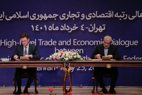 ايران تعتزم رفع حجم تبادلها التجاري مع روسيا الى 40 مليار دولار