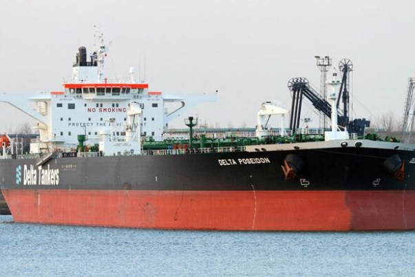 КСИР задержал два греческих нефтяных тендера в Персидском заливе