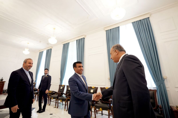 معاون رئیس‌جمهور با نخست‌وزیر عراق دیدار کرد