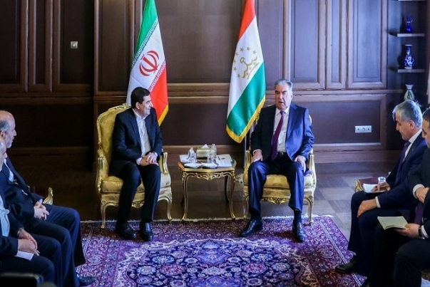 Мохбер призвал к развитию отношений между Ираном и Таджикистаном