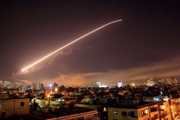 הגנה אווירית סורית דוחה מתקפה ישראלית על הון