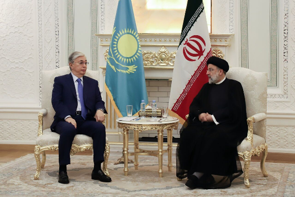Иран и Казахстан подписали 9 документов о сотрудничестве