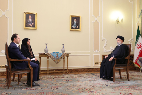 Раиси назвал добрососедскую политику приоритетом иранского правительства