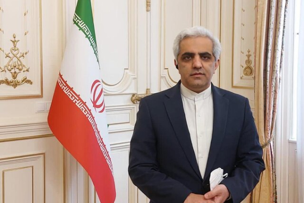 دبلوماسي ايراني: الكرة في ملعب أمريكا