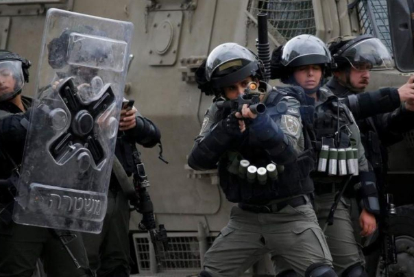 مواجهات عنيفة بين الشبان وقوات الاحتلال شرق القدس