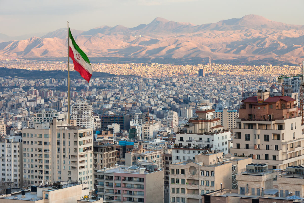 تداوم هوای «قابل‌ قبول» تهران