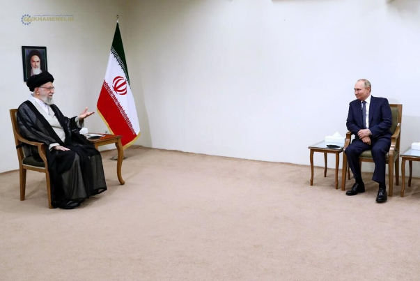 Путин провел встречу с Верховным лидером Ирана