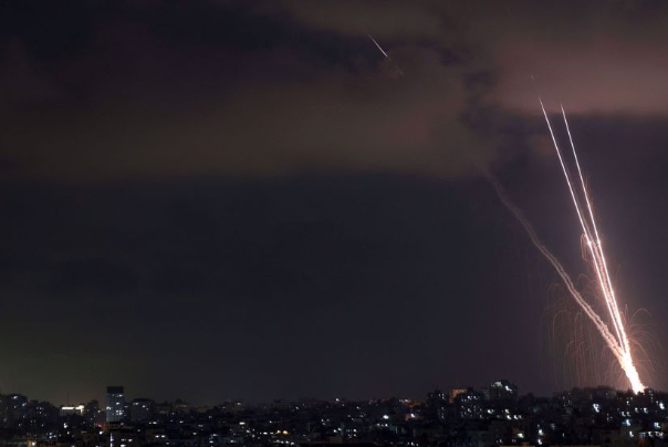 הג'יהאד האיסלאמי יורה למעלה מ-100 רקטות כנקמה על הטבח הישראלי