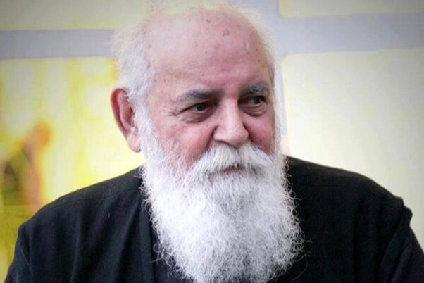 Великий иранский поэт скончался в возрасте 94 лет