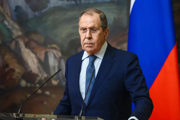 Россия и Иран продолжат сотрудничество без диктата Запада, заявил Лавров