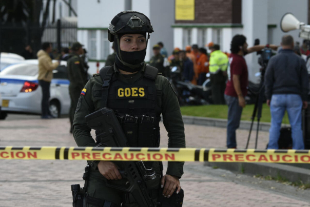 كولومبيا.. 8 قتلى من الشرطة في هجوم بالمتفجرات