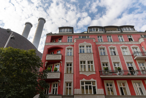 بلومبرج: قفزة 860٪ في أسعار الكهرباء في ألمانيا