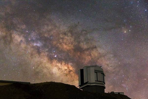 أقوى تلسكوب أوبتيكي في الشرق الأوسط يحتضنه المرصد الوطني الإيراني (فيديو)