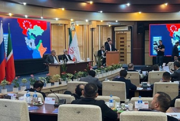Президент Татарстана призвал к расширению торговых отношений с Ираном