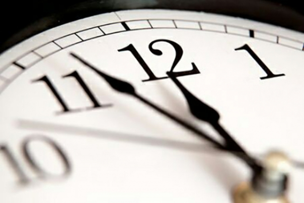ساعت رسمی کشور ساعت 24 امشب یک ساعت به عقب کشیده می‌شود