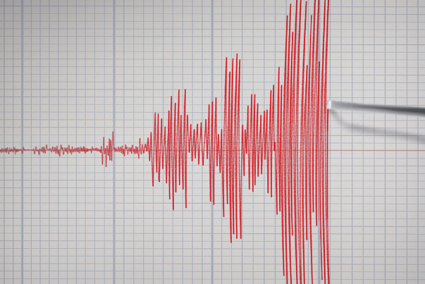 Землетрясение магнитудой 5,6 зафиксировано в Иране близ границы с Азербайджаном