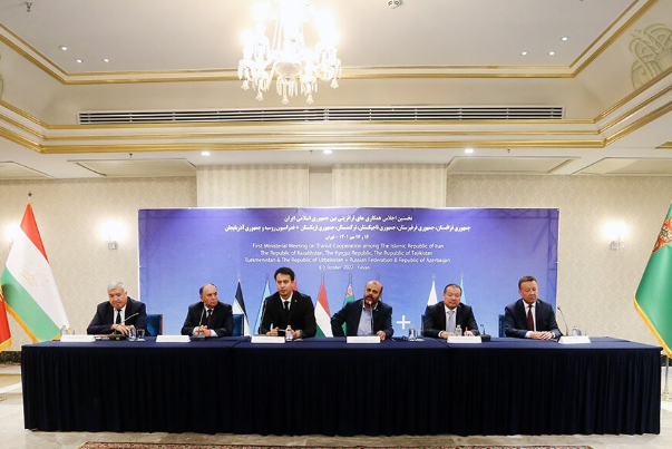 Иран и страны Центральной Азии подписали заявление по сотрудничеству в сфере транзита