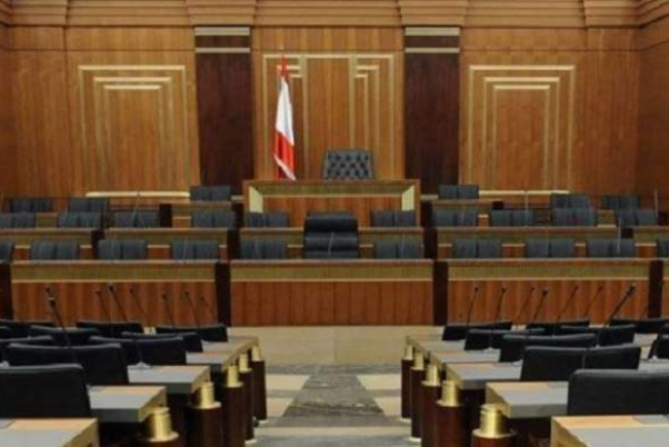 پارلمان لبنان برای پنجمین بار در انتخاب رئیس جمهور ناکام ماند