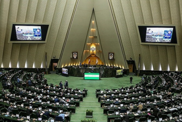 Депутаты иранского парламента отреагировали на заявления президента Азербайджана