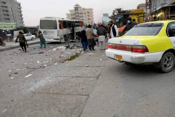 حمله تروریستی به اتوبوس در افغانستان؛ 8 نفر کشته و تعدادی مجروح شدند