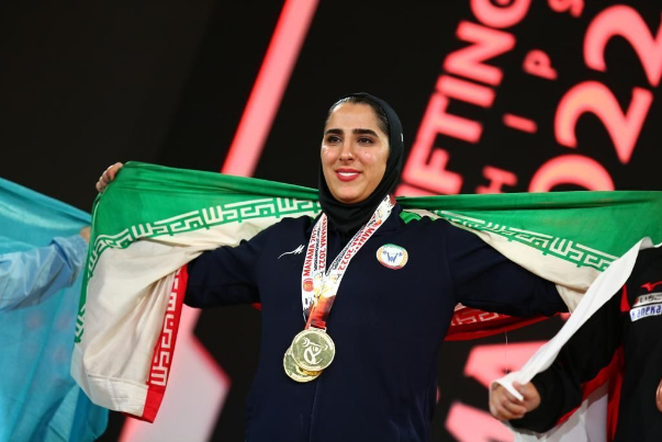 Эльхам Хоссейни – лучшая иранская тяжелоатлетка в мире