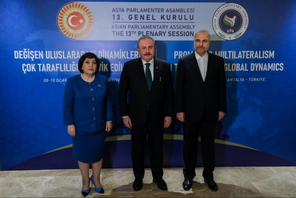 روسای مجالس ایران، ترکیه و آذربایجان دیدار و گفتگو کردند