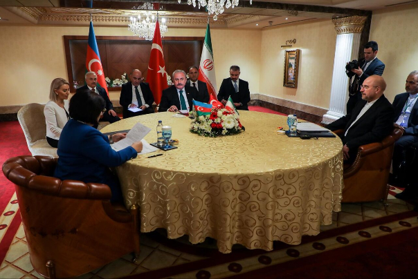 Спикеры парламента Ирана, Турции, Азербайджана провели встречу в Анталии